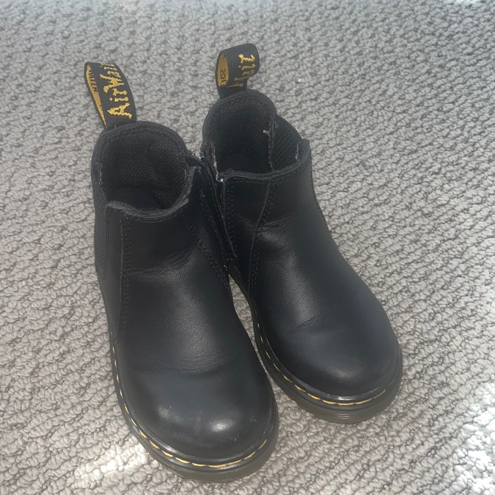 Dr.Martens
